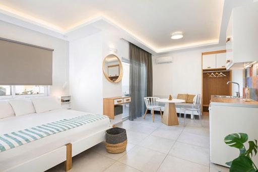 Tropicana Beach Resort Stalós Zewnętrze zdjęcie